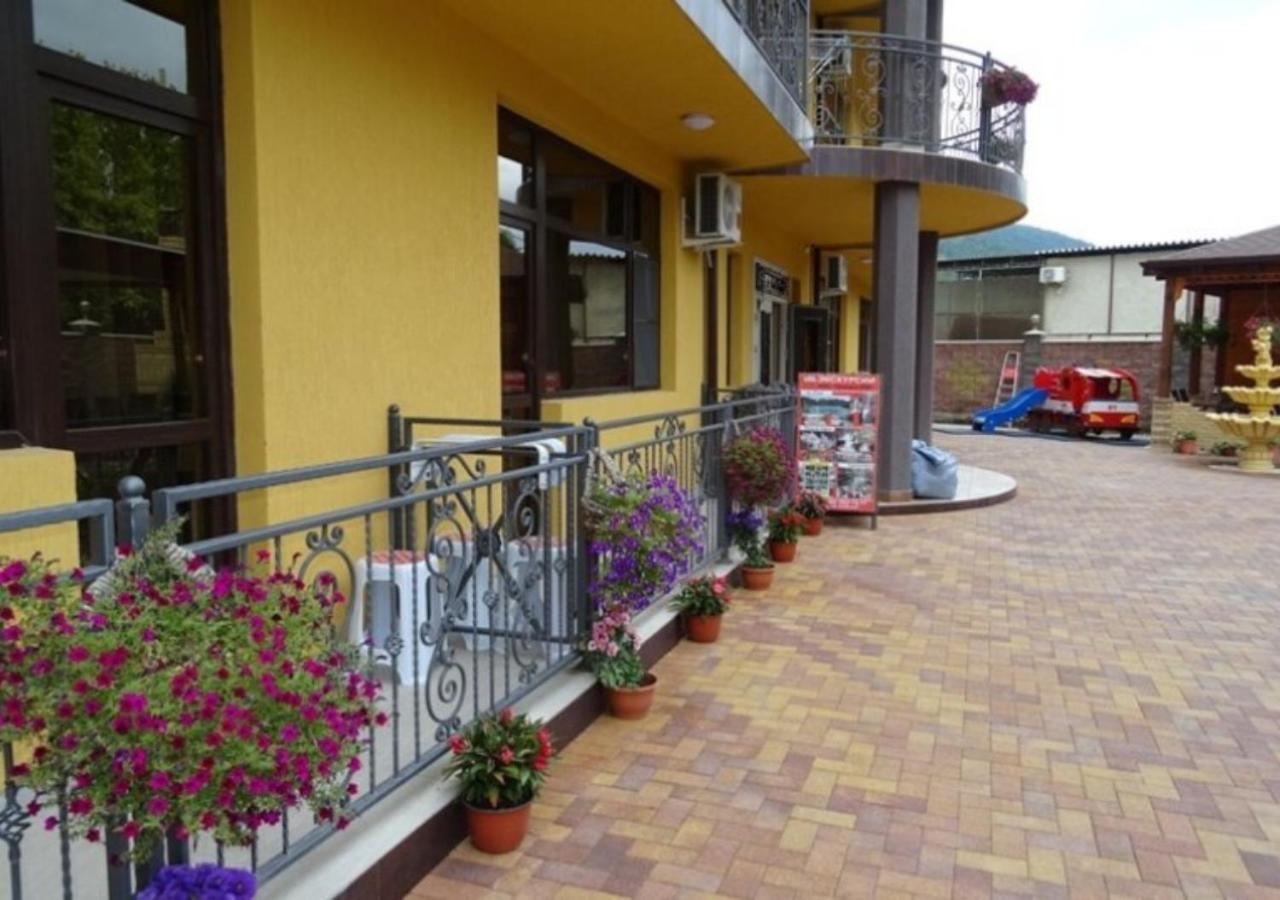 Коралл - Coral Sea Hotel Tsandrypsh Eksteriør billede