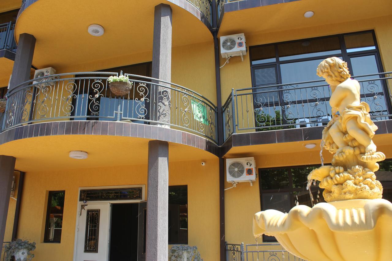 Коралл - Coral Sea Hotel Tsandrypsh Eksteriør billede